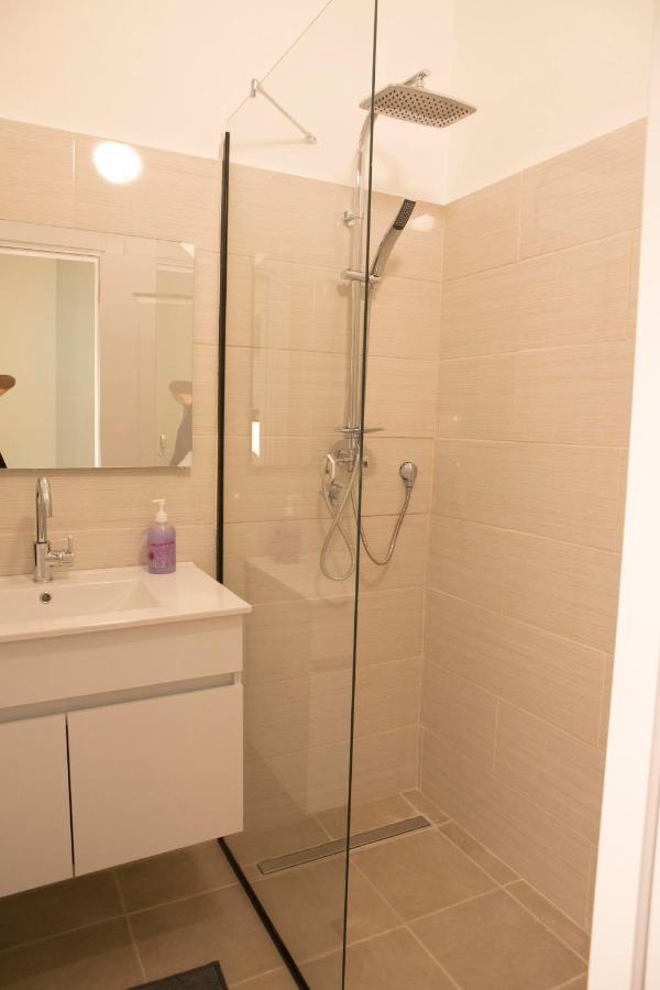 Beautiful Tel-Aviv Port & Beach Dizzengoff Apartments - Host By Bookiz Extérieur photo